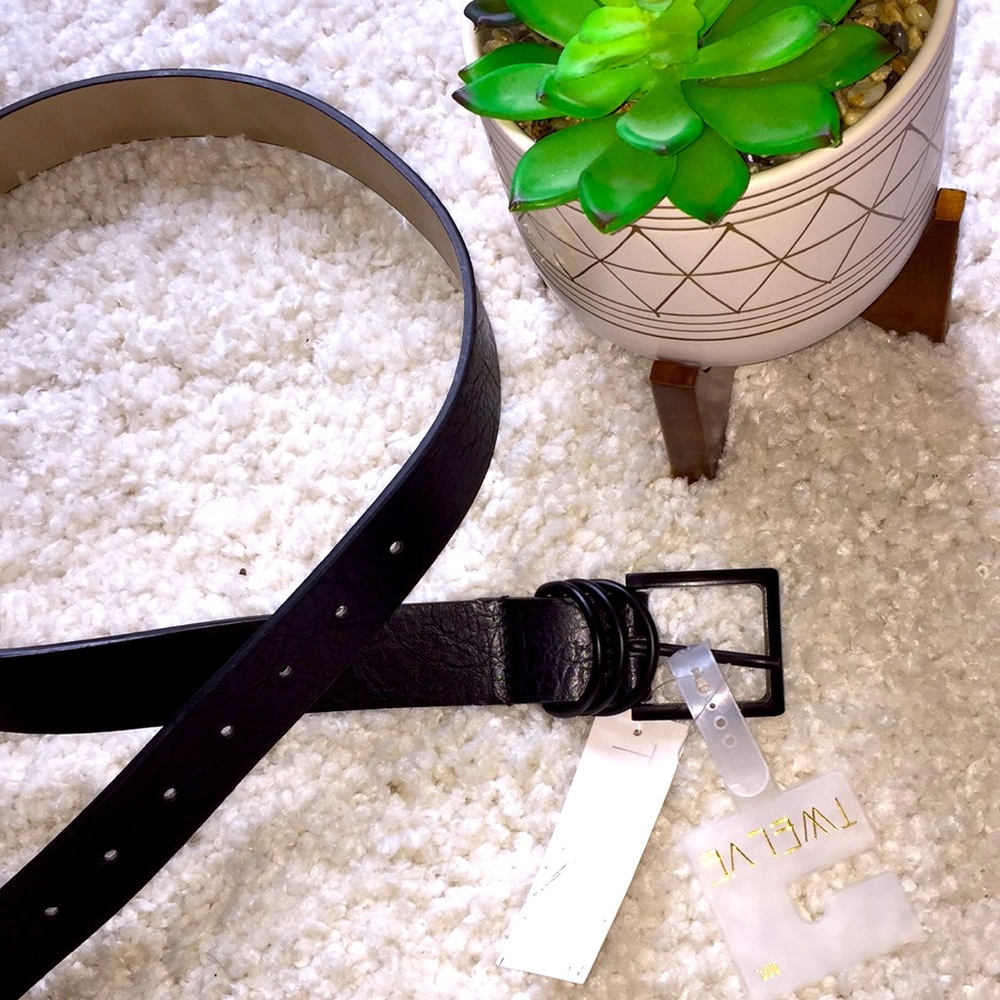 Black belt NWT Size M/L